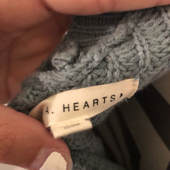 Sweater - Picture 4 of 4